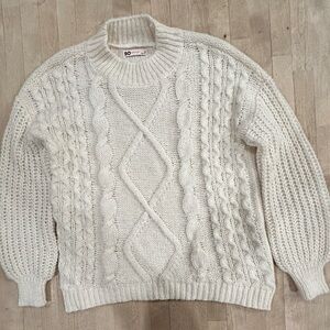 SO Women's Cream Cable Knit Sweater